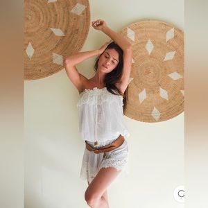 MUCHE & MUCHETTE**White Bounty Romper w/Lace**One Size $199